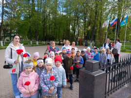 "Мы этой памяти верны!" "Мы этой памяти верны!".