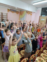 Спектакль "Новогоднее приключение Маши и Вити" в МДОУ Спектакль "Новогоднее приключение Маши и Вити" в МДОУ.
